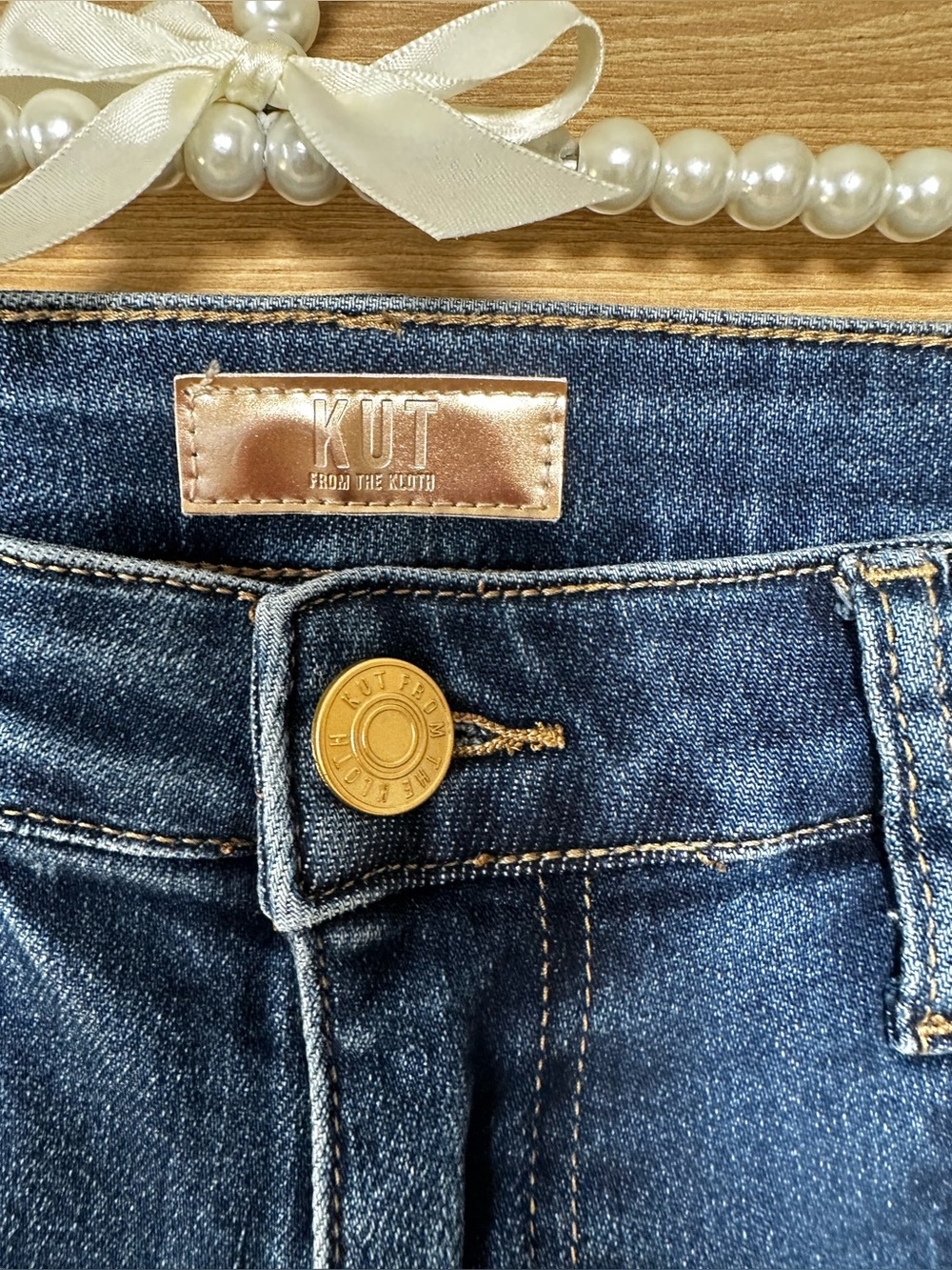 Kut from the Kloth katherine Boyfriend short Dark Blue Boyfriend Denim Shorts - Picture 7 of 12